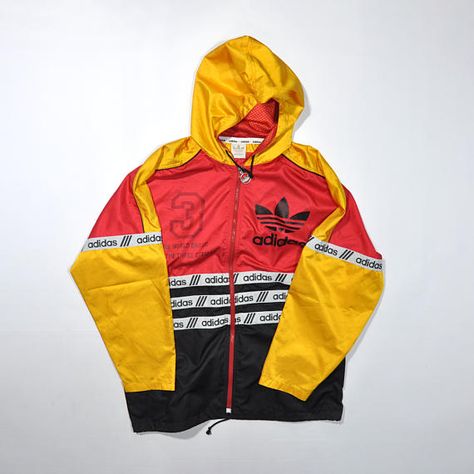 Vintage ADIDAS Jacket Windbreaker Hood Old School Green Vintage ADIDAS Jacket Windbreaker Hood Old School Green