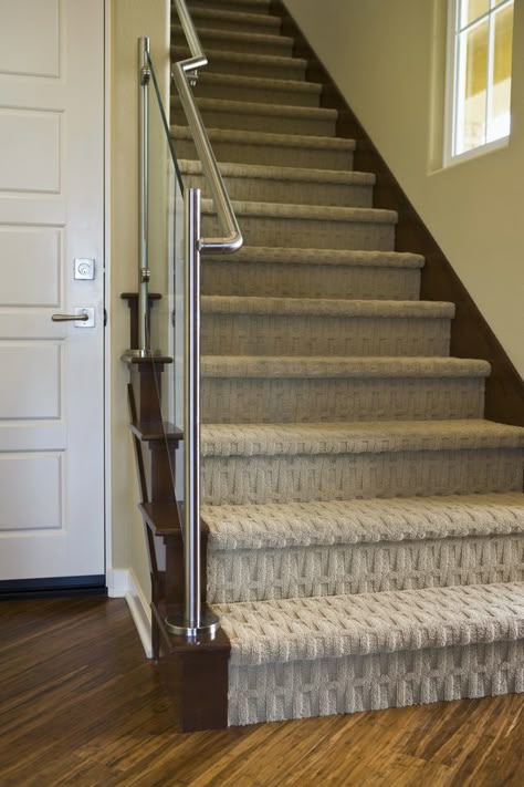 Modern Staircases Featuring Carpet In 2019 Projects To Try 8 Modern Staircases Featuring Carpet Contemporary Basketweave Pattern