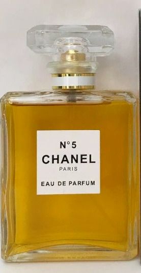 Dating Chanel no 5
