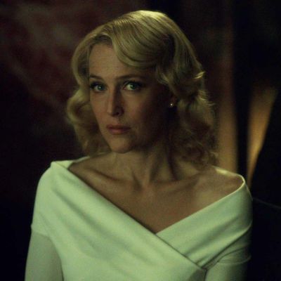 outfit worn by bedelia