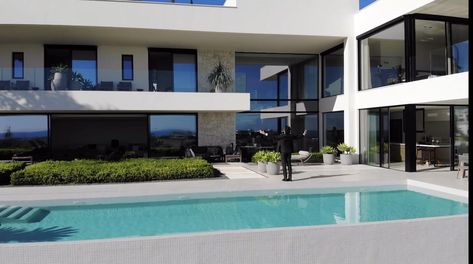 360 Luxury Houses Ideas In 2021 Mansions Luxury Homes Mansions Luxury