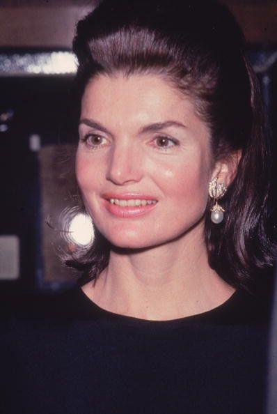 One In A Million The Beauty Secrets Of Jacqueline Kennedy Talented Master Blog Jacqueline Kennedy Jackie Kennedy Beauty