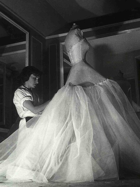 Le Com Imagens Dior Vintage Alta Costura Anos 50 Dior Vintage Alta Costura