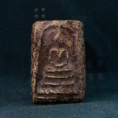 PHRA LP RARE OLD THAI BUDDHA AMULET PENDANT MAGIC ANCIENT IDOL 99