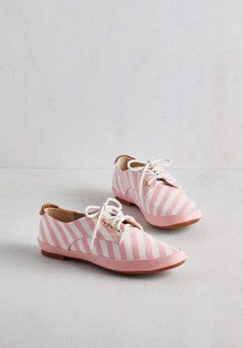 314 bästa bilderna på Sko mig! | Skor, Kläder, Skor klackar Klackar bekväma som sneakers By Kier