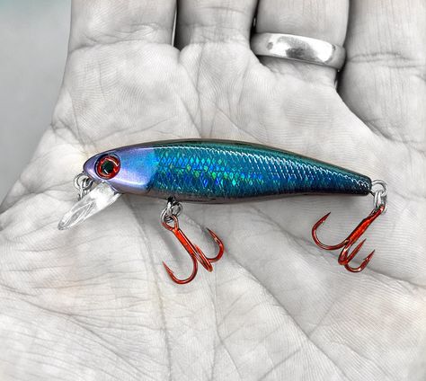NEW Fishing Lure Dynamic Lures HD Trout Dark Halo