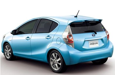 Toyota Aqua Best Fuel Efficient Car Enjoy Your Long Summer