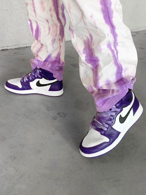 Air Jordan 1 Retro High OG GS 'Court Purple 2.0' in 2021 | Air ... Air Jordan 1 Retro High OG GS 'Court Purple 2.0' in 2021 | Air ...