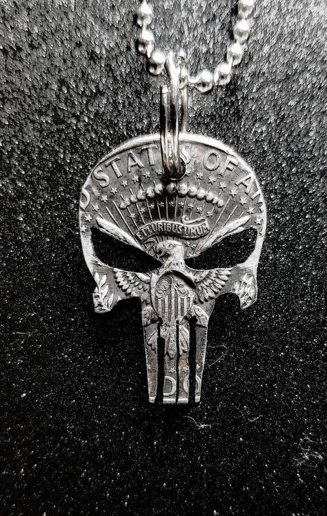 The Punisher Skull Necklace Neu /& OVP Marvel