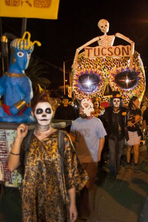 22 Tucson All Souls Procession Ideas All Souls Photo Exhibit Dia De Los Muertos