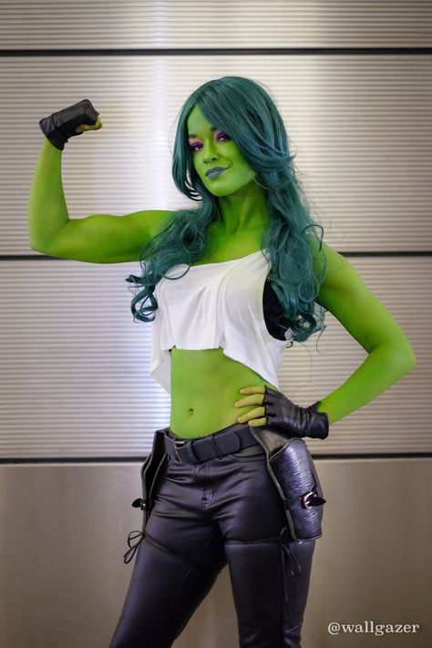 She hulk cosplay