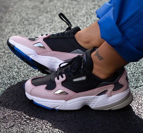 adidas falcon 45