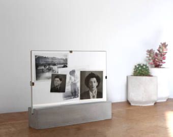 Bulldog Clip Picture Photo Frame Holder Display Picture On Wood Diy Picture Frames Wood Picture Frames