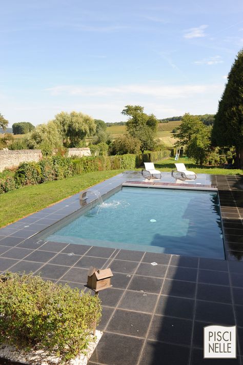 11 best Reportage photo une grande piscine rectangulaire dans les - comment poser des dalles autour d une piscine 11 best Reportage photo une grande piscine rectangulaire dans les - comment poser des dalles autour d une piscine