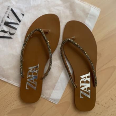 Zara Kahverengi Terlik Az Kullanilmis Online Satin Al Zara Terli K Kahverengi