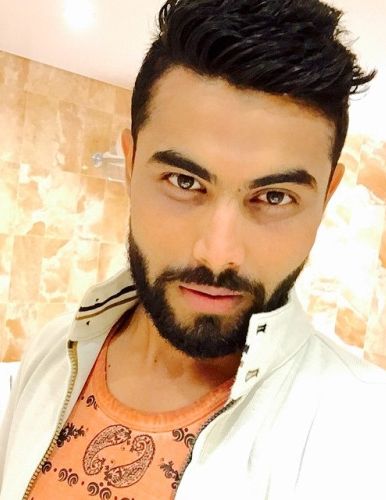 Pin By Yuvraj Singh On Mens Hairstyles Beard Styles Short Men Haircut Styles Mens Haircuts Short