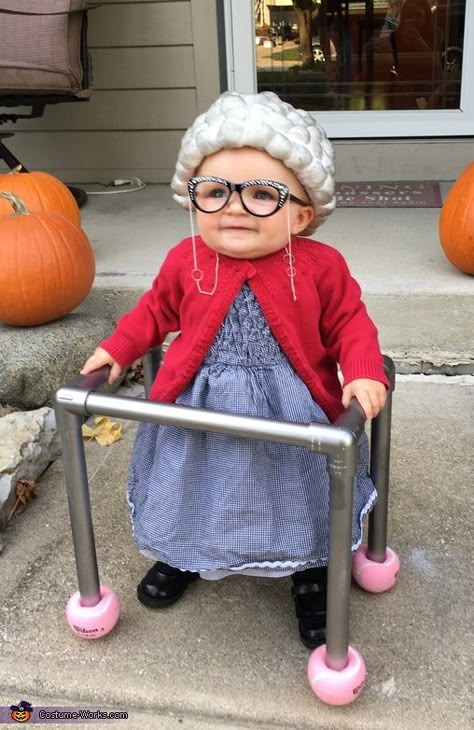 Tiffany: Paislee- 10 months old dressed as an old granny. Her wig is made out of cotton balls glued onto a hat and spray painted grey. Her walker is made out... Halloween Costume Contest, Family Halloween Costumes, Halloween Girl, Halloween Outfits, Granny Halloween Costume, Costume Ideas, Homemade Halloween, Halloween Halloween, Granny Costume
