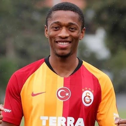 Ozel Bursaspor Galatasaray In Yeni Transferi Jesse Sekidika Yi 6 Ay Kiralik Olarak Kadrosuna Katti Kisa Cancer Birth Dates Association Football Biography
