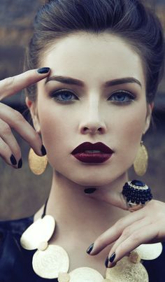17 Makeup With Navy Dress Ideas Makeup Beautiful Makeup Eye Makeup