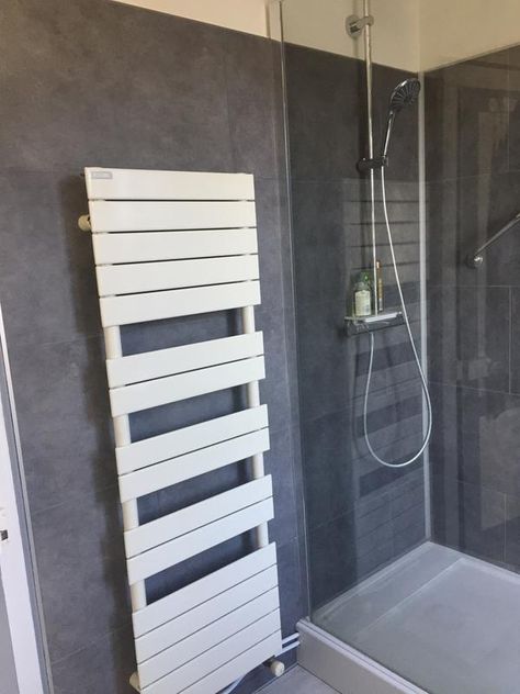 Grey Tile effet salle de bains panneaux Graphite Tile habillage WC Douche Humide Mur PVC