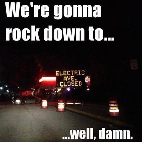 Electric Avenue Funny Road Sign Made Me Laugh Reír Gracioso Electric Avenue Funny Road Sign