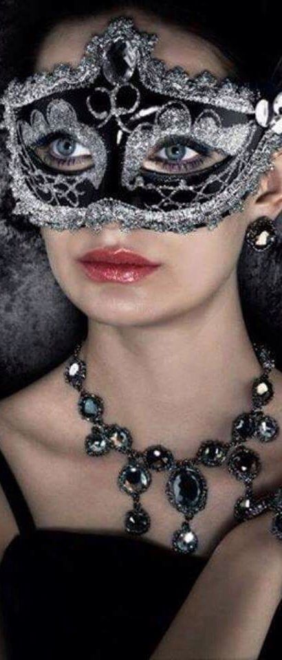 Men and Women pair Masquerade metal crystal eye mask Dress up Christmas New Year Men and Women pair Masquerade metal crystal eye mask Dress up Christmas New Year