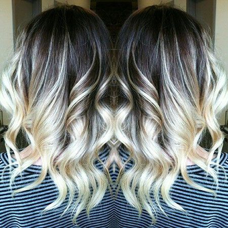 Beautiful Grey Hair Dark Roots Blonde Hair Blonde Hair Short Hair Balayage