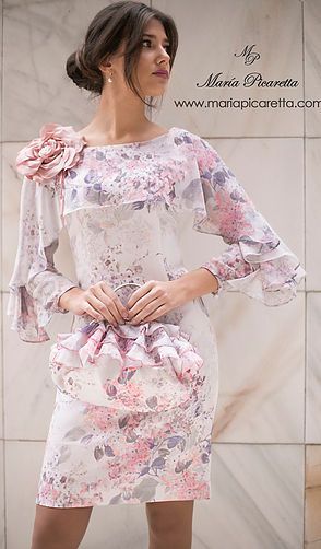 Pin De Tereziahanculakova En šaty Na Sitie En 2020 Vestidos De Fiesta Vestidos De Cóctel Vestido Para Mamás