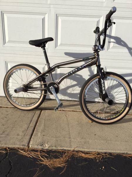 2005 Ares Force | Vintage bmx bikes, Bmx, Bmx bikes 品質は割引しない BMX ares bike 自転車本体