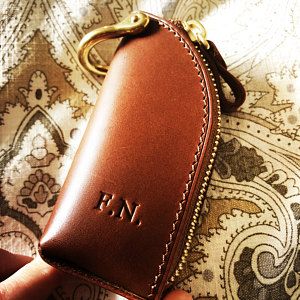 100/% hand stitched handmade red cowhide leather Chicago screw key purse holder case