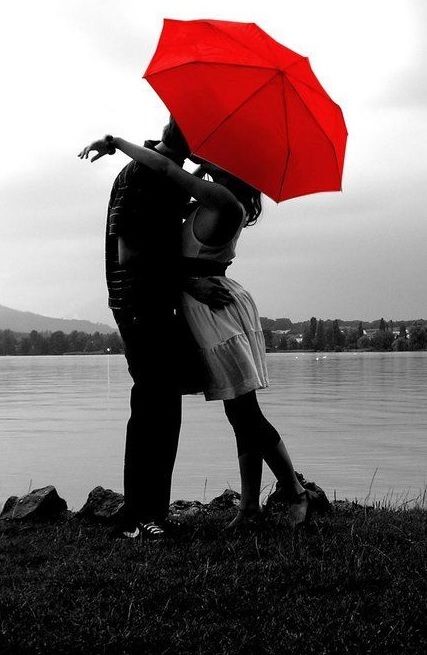Ask Fotograflari Erkek Kiz Opusme Red Umbrella Umbrella Umbrella Photography