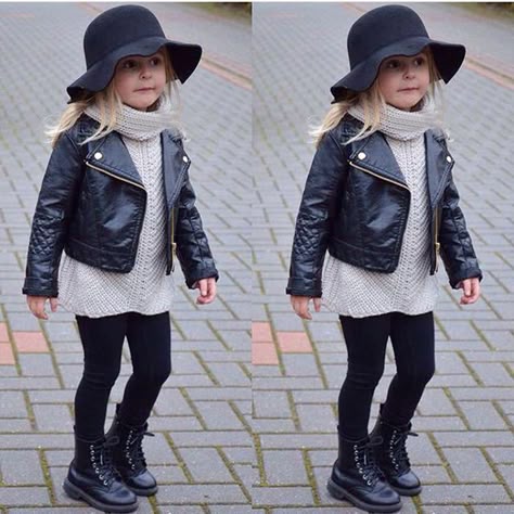 Chaqueta niña símil cuero bajarías marrón