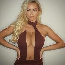Pin On Lindsey Pelas