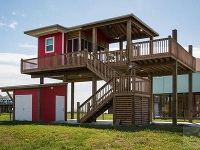 Lakehouse Com Cedar Creek Lake Lake Real Estate Lakefront Homes