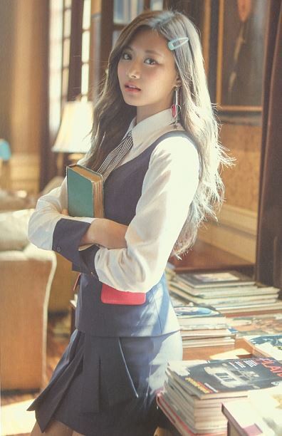 Twice Tzuyu SIGNAL