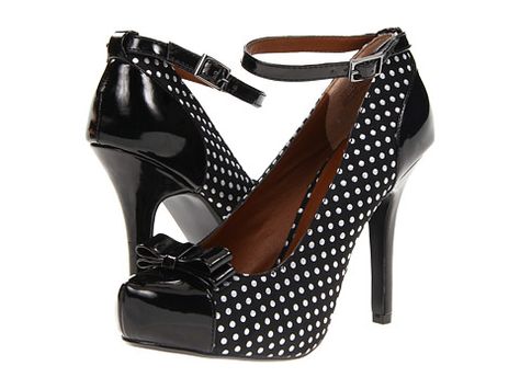polka dot heels with bow