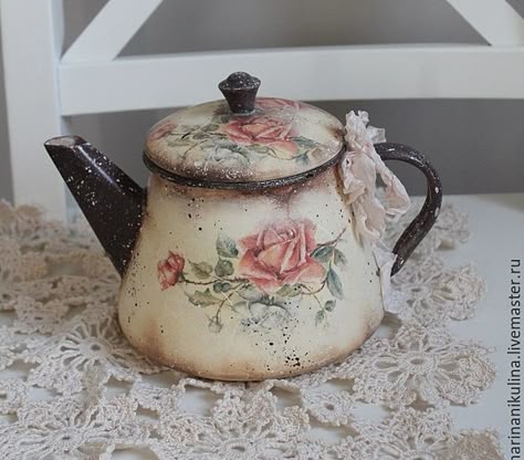 talla peque/ña Tetera de porcelana color marfil Egan