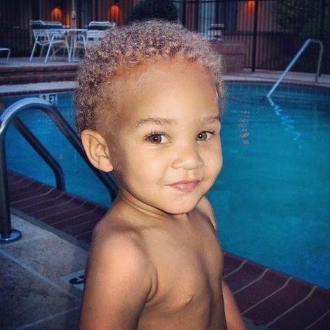 23 Idees De Quarteron Enfant Enfant Du Monde Photos D Enfants 23 Idees De Quarteron Enfant Enfant Du Monde Photos D Enfants
