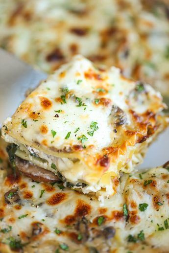 Can You Make Lasagna Ahead Of Time And Freeze It The Best Make Ahead Lasagna Freezer Friendly Too Recipe Easy Lasagna Recipe Make Ahead Lasagna Food Recipes