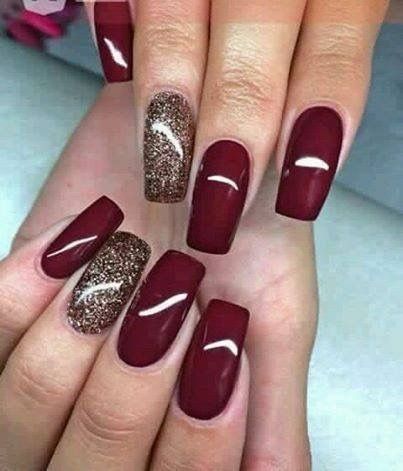 35 Cute Christmas Color Nail Art Design Ideas