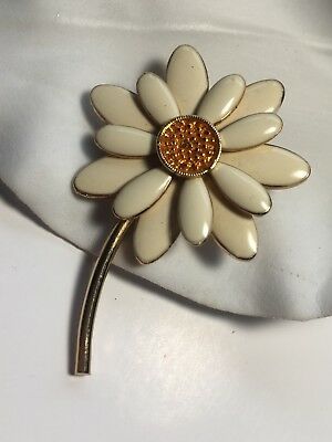 Vintage Rhinestone Daisy Flower Brooch Pin