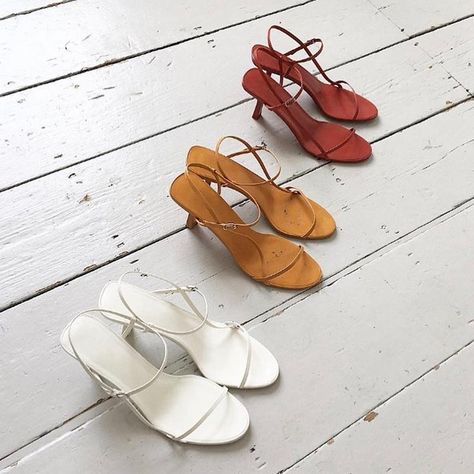 LOGO ON THE GO ✨ Let @ysl's gilded sandals and leather LOGO ON THE GO ✨ Let @ysl's gilded sandals and leather