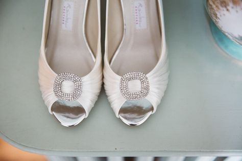 158 Best Bride's shoes images | Cipők, Esküvői cipő 158 Best Bride's shoes images | Cipők, Esküvői cipő