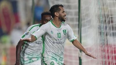 مشاهدة مباراة الأهلي واستقلال طهران بث مباشر اليوم 17 02 2020 في دوري أبطال آسيا In 2020 Mens Tshirts Mens Tops Mens Graphic Tshirt