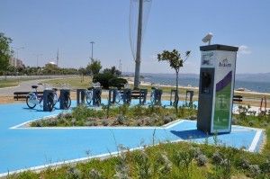 Izmirliler Keyif Bizim Yollar Bisim Diyor Karsiyaka Life Dergisi Avrupa Pekin