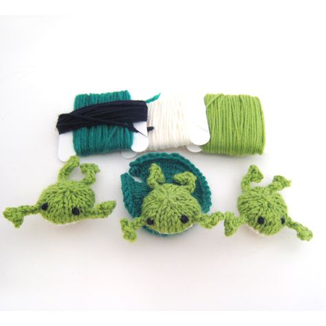 Tiny Frog Kit | Small tapestry, Knitting, Pattern