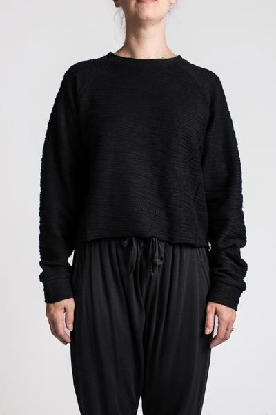 NIQUE EMIN CROP SWEATER BLACK | Melbourne fashion NIQUE EMIN CROP SWEATER BLACK | Melbourne fashion