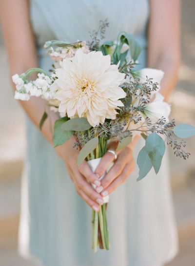 110 Best Shaadi Images On Pinterest Wedding Ideas Bridal Bouquets Organic Clical Condor Ridge Ranch Wedding Simple Bridesmaid Bouquetsdahlia