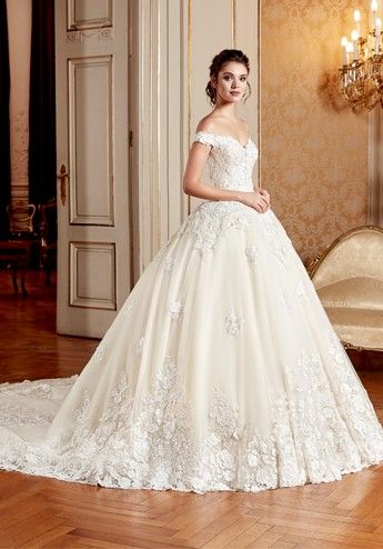 Kendra Derin Dekolteli Islemeli Kuyruklu Balo Tipi Gelinlik Modeli Dreamon Com Tr Tul Gelinlikler The Dress Beyaz Dugun Elbiseleri Kendra Derin Dekolteli Islemeli Kuyruklu Balo Tipi Gelinlik Modeli Dreamon Com Tr Tul Gelinlikler The Dress Beyaz Dugun Elbiseleri