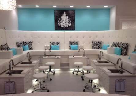 Luxury Salon Interior Design Modern Hair Salon Interior Design Hair Salon Interior Design Software In 2020 Pedicure Salon Salon Interior Design Beauty Salon Decor